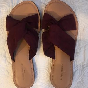 Never worn Banana Republic slip on sandals